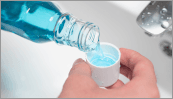 Des bains de bouche pour réduire précocement la charge virale SARS-CoV-2 ? Un essai randomisé contrôlé multicentrique.