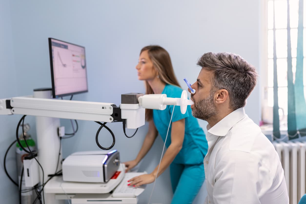 Progenitor cells to regenerate lung epithelium in COPD