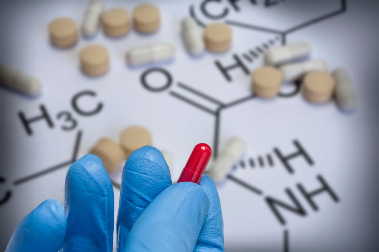 Corticosteroids in gastrointestinal graft-versus-host disease