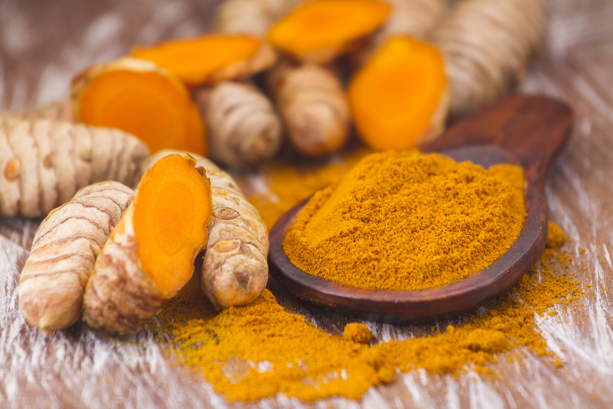 Curcumin enhances the synergistic potential of paclitaxel, reduces cancer cell viability, tumour volume and drug resistance in different cancers: systematic review and meta-analysis